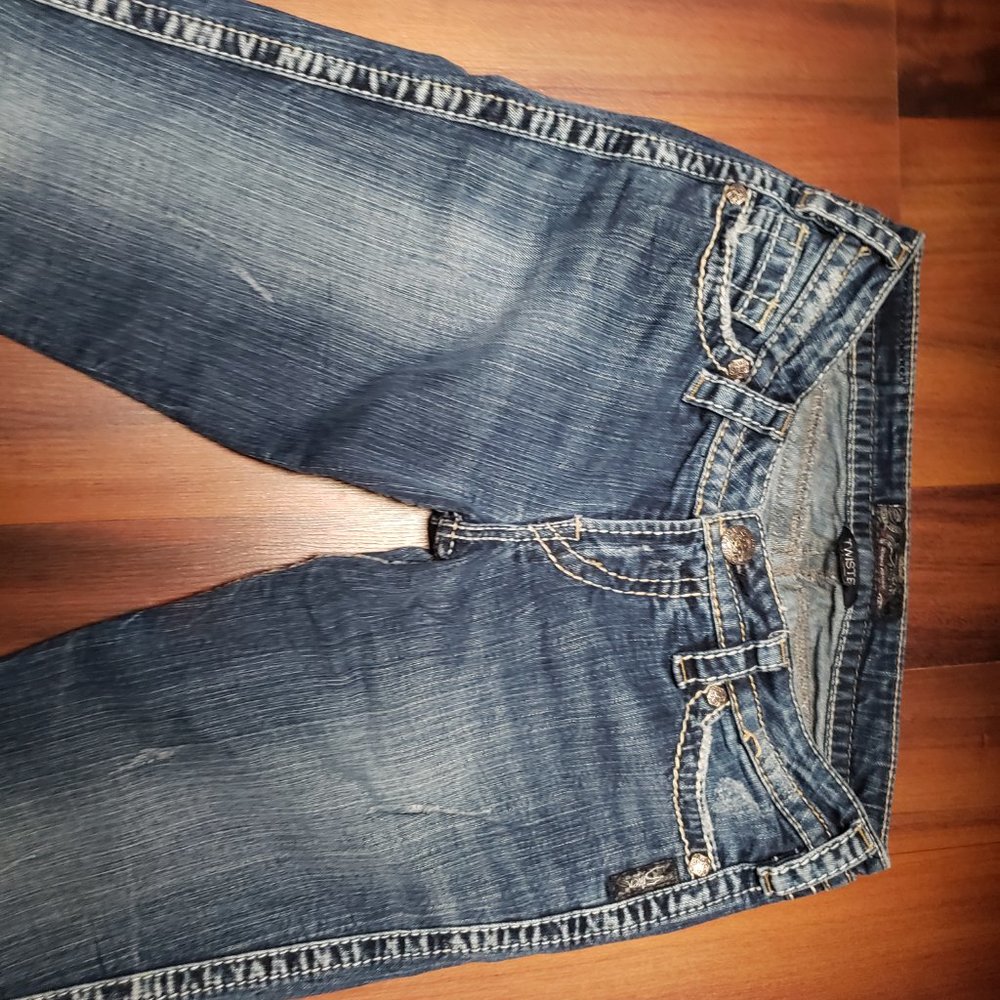 Silver Jeans - Picture 3 of 6